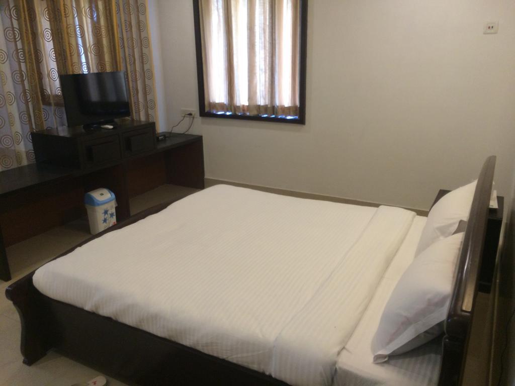 Hotel Rasoi Inn Bilāspur Стая снимка